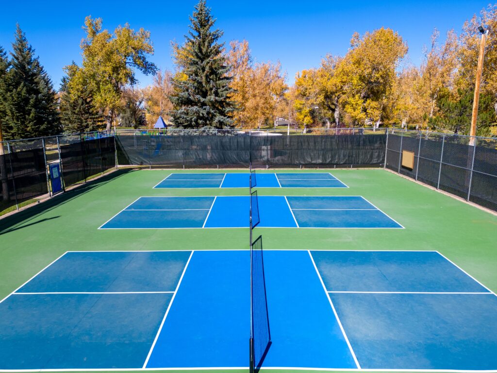 Terrain de pickleball construit